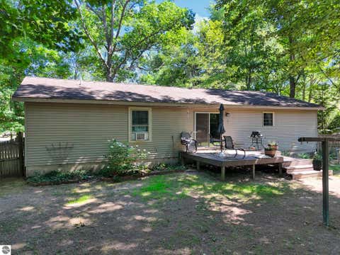 Tiny photo for 2596 Timber Trail, NE TRL, Kalkaska, MI 49646 (MLS # 1949426)