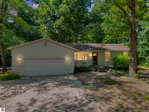 Tiny photo for 2596 Timber Trail, NE TRL, Kalkaska, MI 49646 (MLS # 1949426)