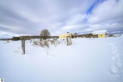 Tiny photo for 9722 Schichtel Road, Kingsley, MI 49649 (MLS # 1941429)