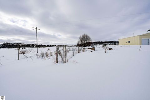 Tiny photo for 9722 Schichtel Road, Kingsley, MI 49649 (MLS # 1941429)