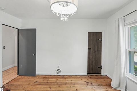 Tiny photo for 1006 Lincoln Street, Traverse City, MI 49686 (MLS # 1948031)