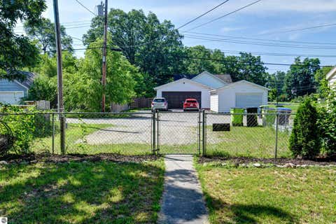 Tiny photo for 1006 Lincoln Street, Traverse City, MI 49686 (MLS # 1948031)