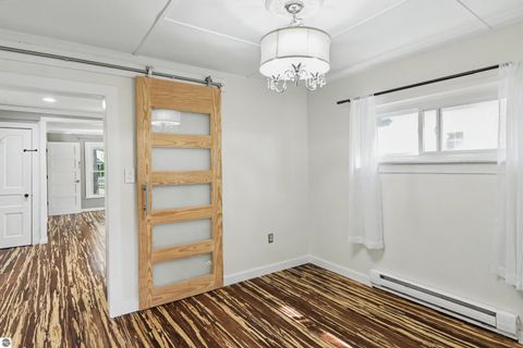 Tiny photo for 1006 Lincoln Street, Traverse City, MI 49686 (MLS # 1948031)
