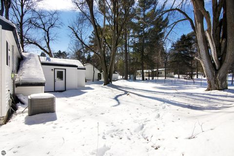 Tiny photo for 905 N Bridge Street, Bellaire, MI 49615 (MLS # 1942360)