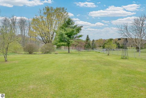 Tiny photo for 7051 N 7 Mile Road, Lake City, MI 49651 (MLS # 1945306)