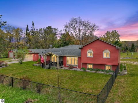 Tiny photo for 7051 N 7 Mile Road, Lake City, MI 49651 (MLS # 1945306)
