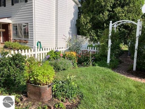 Tiny photo for 1409 Lincoln Court, Mt Pleasant, MI 48858 (MLS # 1943681)