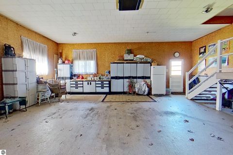 Tiny photo for 1409 Lincoln Court, Mt Pleasant, MI 48858 (MLS # 1943681)