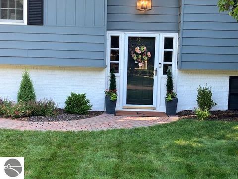 Tiny photo for 1409 Lincoln Court, Mt Pleasant, MI 48858 (MLS # 1943681)