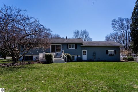 Tiny photo for 1409 Lincoln Court, Mt Pleasant, MI 48858 (MLS # 1943681)