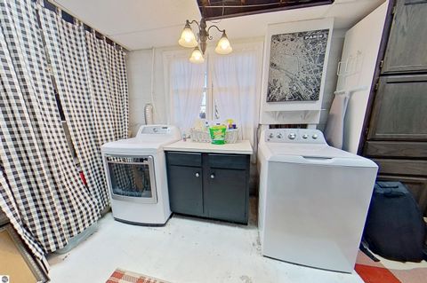 Tiny photo for 1409 Lincoln Court, Mt Pleasant, MI 48858 (MLS # 1943681)