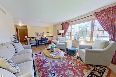 Tiny photo for 1409 Lincoln Court, Mt Pleasant, MI 48858 (MLS # 1943681)