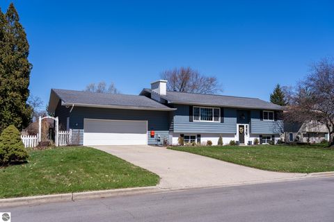 Tiny photo for 1409 Lincoln Court, Mt Pleasant, MI 48858 (MLS # 1943681)