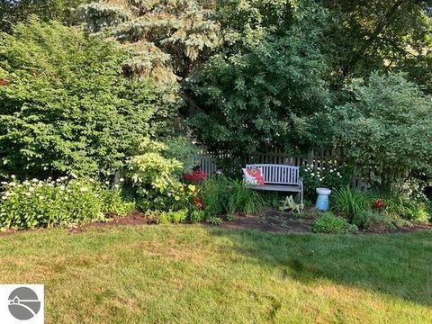 Tiny photo for 1409 Lincoln Court, Mt Pleasant, MI 48858 (MLS # 1943681)