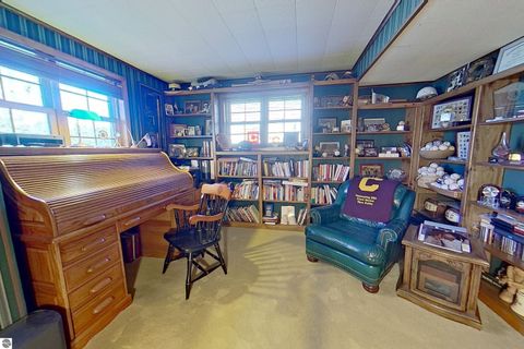 Tiny photo for 1409 Lincoln Court, Mt Pleasant, MI 48858 (MLS # 1943681)