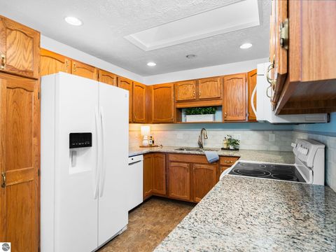 Tiny photo for 2189 Hammond Place E Pl #57, Traverse City, MI 49686 (MLS # 1943150)