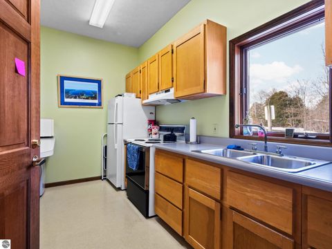 Tiny photo for 2189 Hammond Place E Pl #57, Traverse City, MI 49686 (MLS # 1943150)