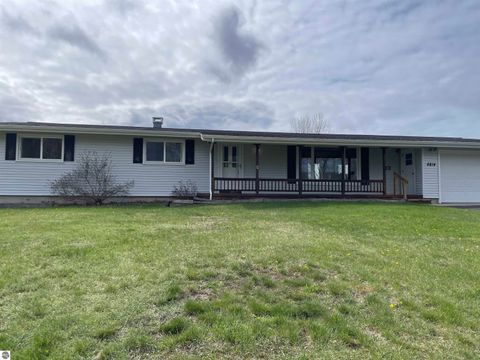Tiny photo for 4814 S Boone Aire, Traverse City, MI 49684 (MLS # 1944552)
