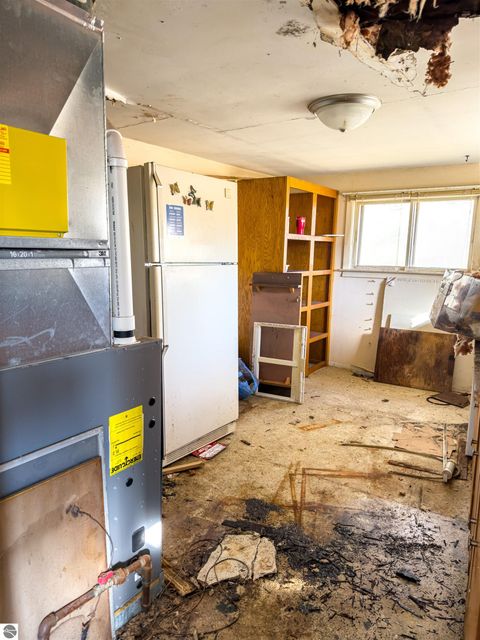 Tiny photo for 5510 E Remus Road, Mt Pleasant, MI 48858 (MLS # 1942511)