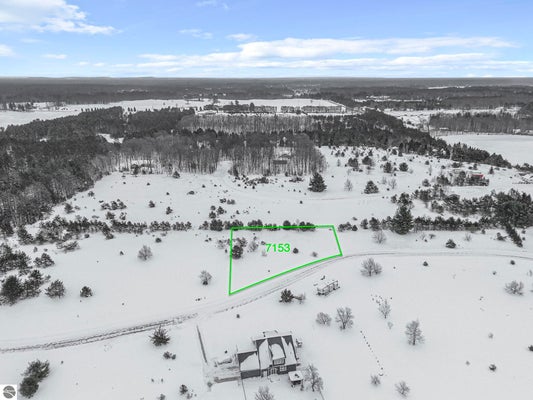 7153 MISTY LN, LAKE ANN, MI 49650 - Image ef503efa2216b0a3e9cd1408d2e1daab/429883990