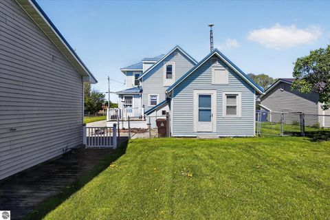 Tiny photo for 6348 N Pingree Road, Elwell, MI 48832 (MLS # 1945159)