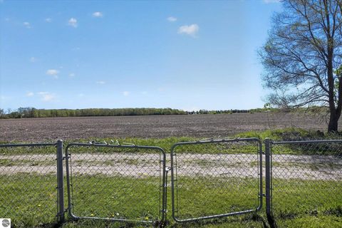 Tiny photo for 6348 N Pingree Road, Elwell, MI 48832 (MLS # 1945159)