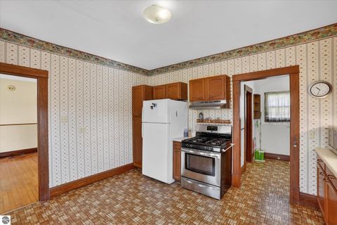 Tiny photo for 6348 N Pingree Road, Elwell, MI 48832 (MLS # 1945159)