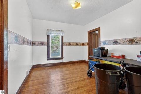 Tiny photo for 6348 N Pingree Road, Elwell, MI 48832 (MLS # 1945159)