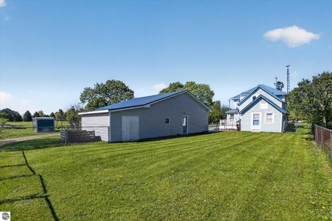 Tiny photo for 6348 N Pingree Road, Elwell, MI 48832 (MLS # 1945159)