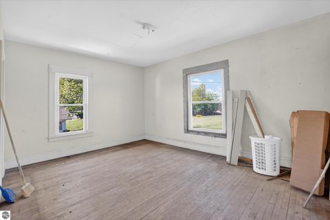 Tiny photo for 6348 N Pingree Road, Elwell, MI 48832 (MLS # 1945159)