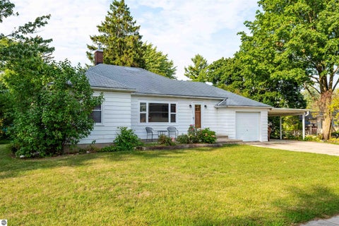 Tiny photo for 121 E Maple Street, Shepherd, MI 48883 (MLS # 1950233)