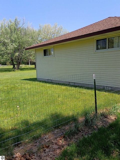 Tiny photo for 715 Monument Road, Tawas City, MI 48763 (MLS # 1945833)