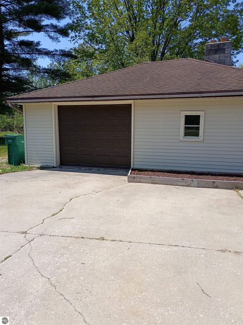 Tiny photo for 715 Monument Road, Tawas City, MI 48763 (MLS # 1945833)