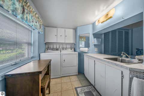 Tiny photo for 1303 Ramsdell Street, Traverse City, MI 49684 (MLS # 1947504)