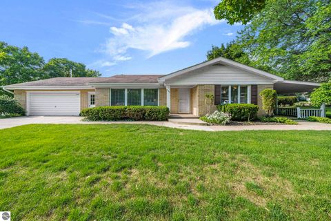 Tiny photo for 1303 Ramsdell Street, Traverse City, MI 49684 (MLS # 1947504)