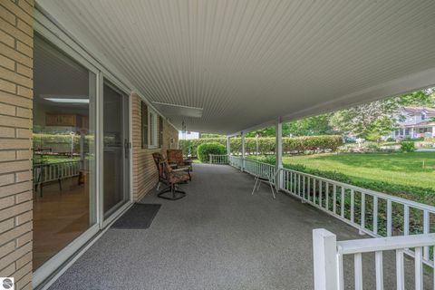 Tiny photo for 1303 Ramsdell Street, Traverse City, MI 49684 (MLS # 1947504)