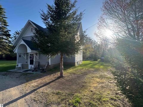 Tiny photo for 1012 S 35 Road, Cadillac, MI 49601 (MLS # 1945248)