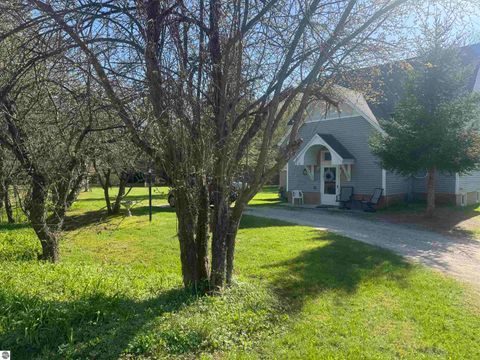Tiny photo for 1012 S 35 Road, Cadillac, MI 49601 (MLS # 1945248)