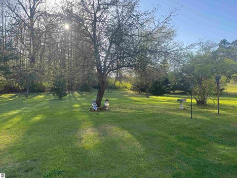Tiny photo for 1012 S 35 Road, Cadillac, MI 49601 (MLS # 1945248)