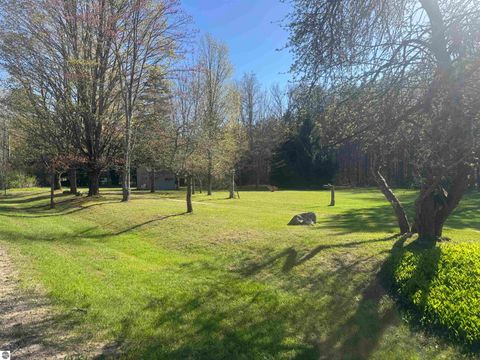 Tiny photo for 1012 S 35 Road, Cadillac, MI 49601 (MLS # 1945248)