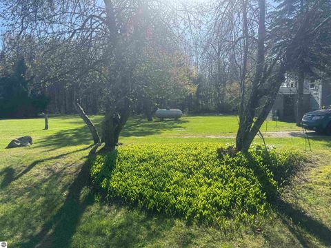 Tiny photo for 1012 S 35 Road, Cadillac, MI 49601 (MLS # 1945248)