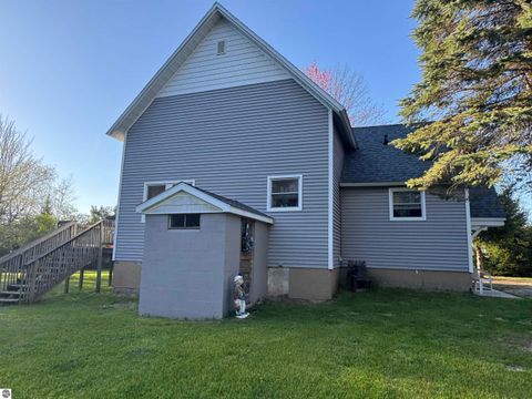 Tiny photo for 1012 S 35 Road, Cadillac, MI 49601 (MLS # 1945248)