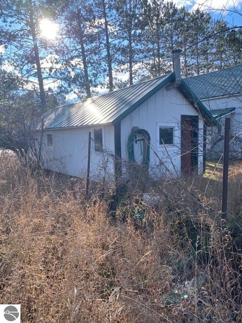 Tiny photo for 3515 Doerr Road, Mancelona, MI 49659 (MLS # 1943592)