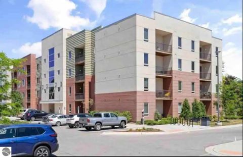 Tiny photo for 630 S Garfield Avenue #116, Traverse City, MI 49686 (MLS # 1942474)