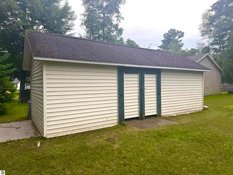 Tiny photo for 1009 Keystone RD, Tawas City, MI 48763 (MLS # 1947610)