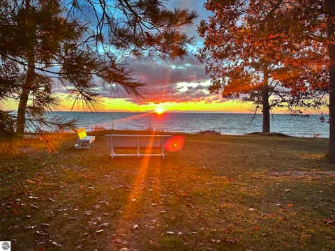 Tiny photo for 1009 Keystone RD, Tawas City, MI 48763 (MLS # 1947610)