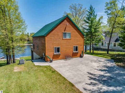 Tiny photo for 3319 S Ogemaw Trail, West Branch, MI 48661 (MLS # 1945623)