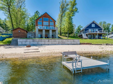 Tiny photo for 3319 S Ogemaw Trail, West Branch, MI 48661 (MLS # 1945623)