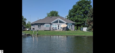 Tiny photo for 5871 Sandy Drive, Pinconning, MI 48650 (MLS # 1945923)