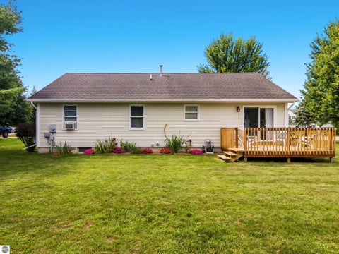 Tiny photo for 3484 E Colonial Drive, Traverse City, MI 49685 (MLS # 1951123)